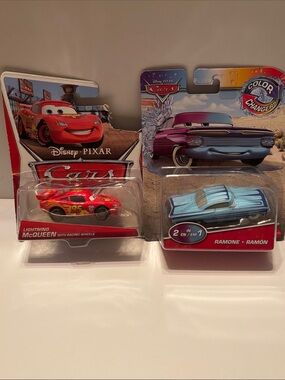 Disney Pixar Cars Diecast Lot - Lightning McQueen & Color Changers Ramone